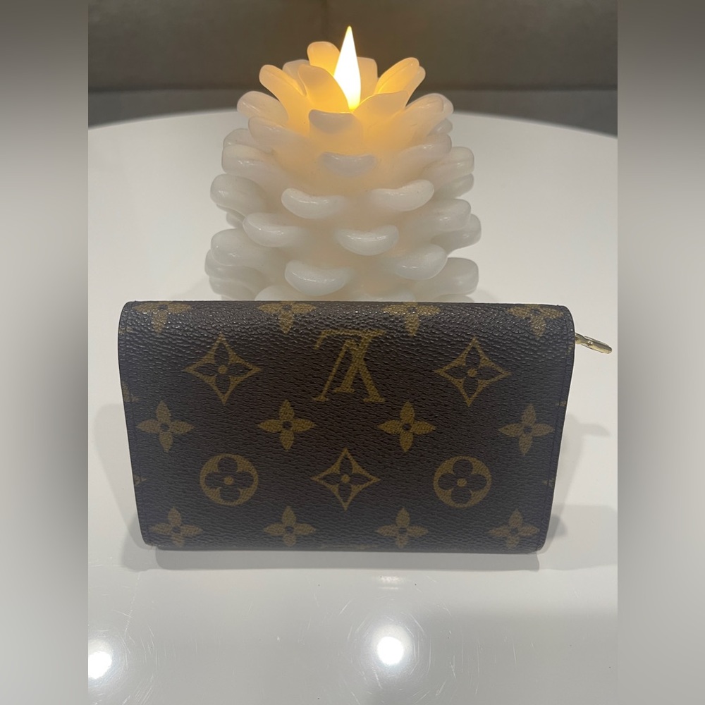 Vintage Louis Vuitton Mono Compact Wallet.